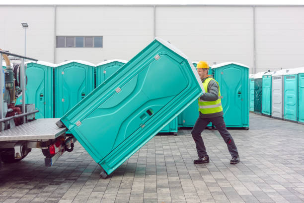 Best Local porta potty services  in Saylorville, IA